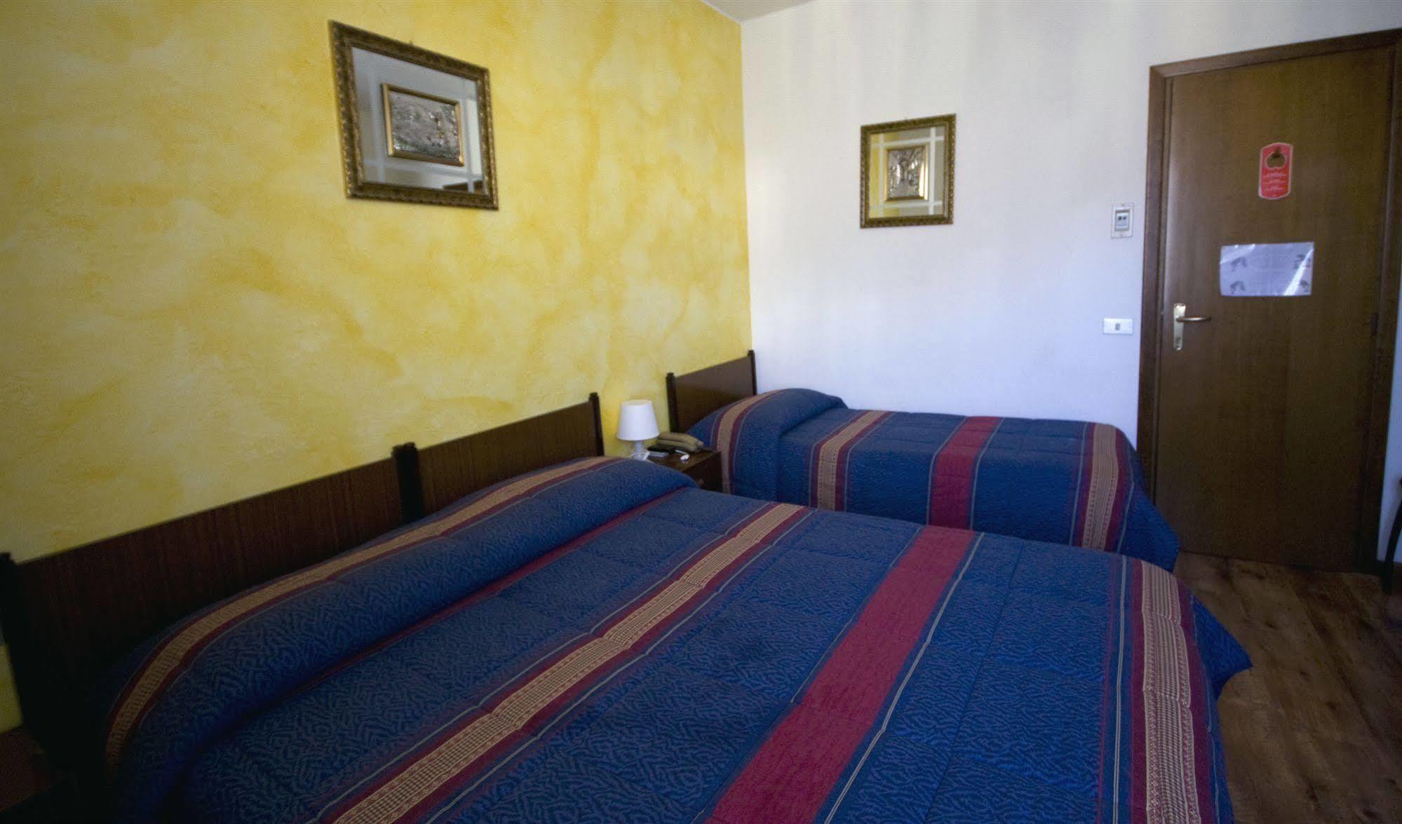 B&B Edelweiss Castione della Presolana Exterior foto
